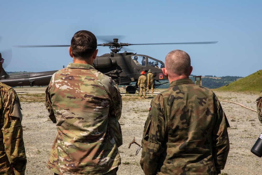 Maj. Gen. Maciej Jablonski and Brig. Gen. Daniel Condruz visit 12th CAB during Saber Guardian 25