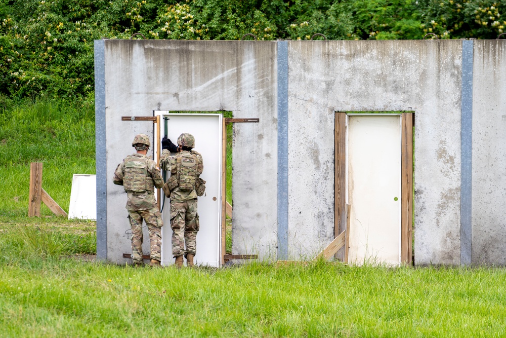 113th Engineer Battalion conduct Urban Demon during AT