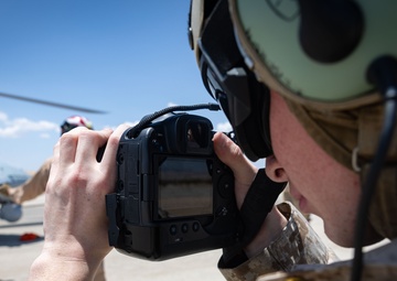 HMLA 773 conducts flight and FARP operations