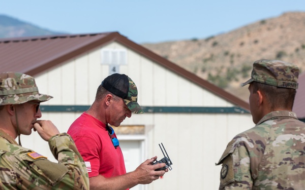 19th Special Forces Conduct UAV training