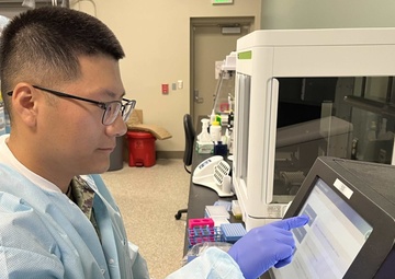 Navy Turns to House Flies in Groundbreaking Global Effort to Track Infectious Threats