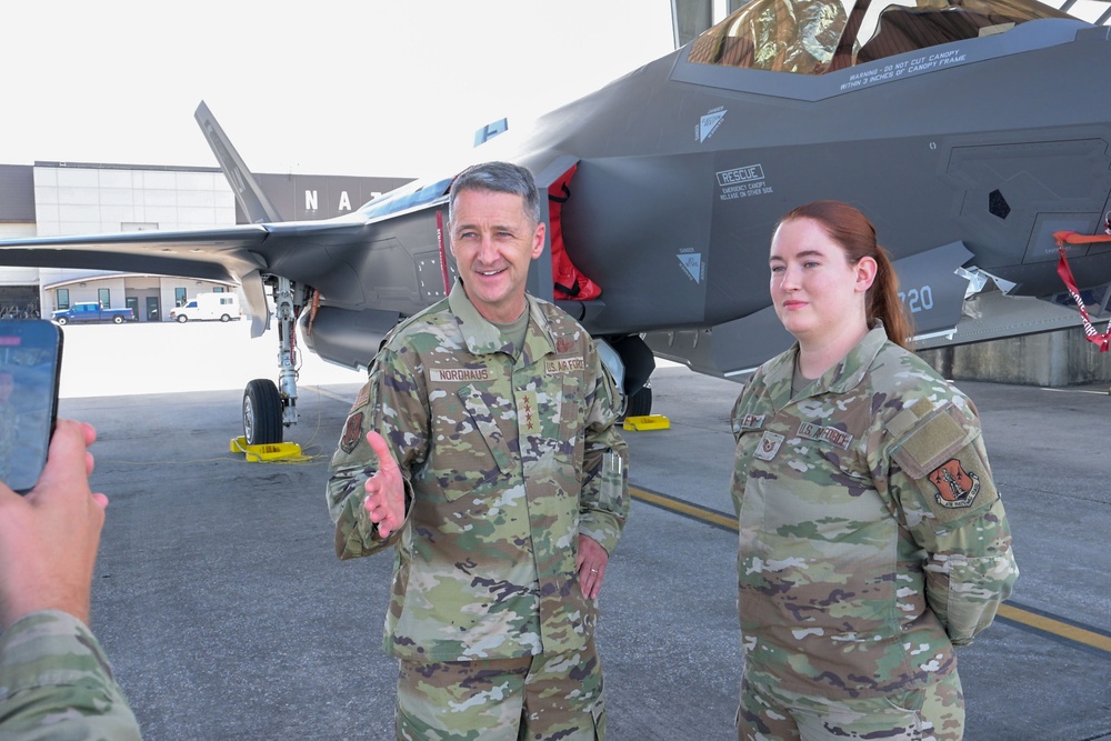 CNGB Visits Jacksonville ANGB