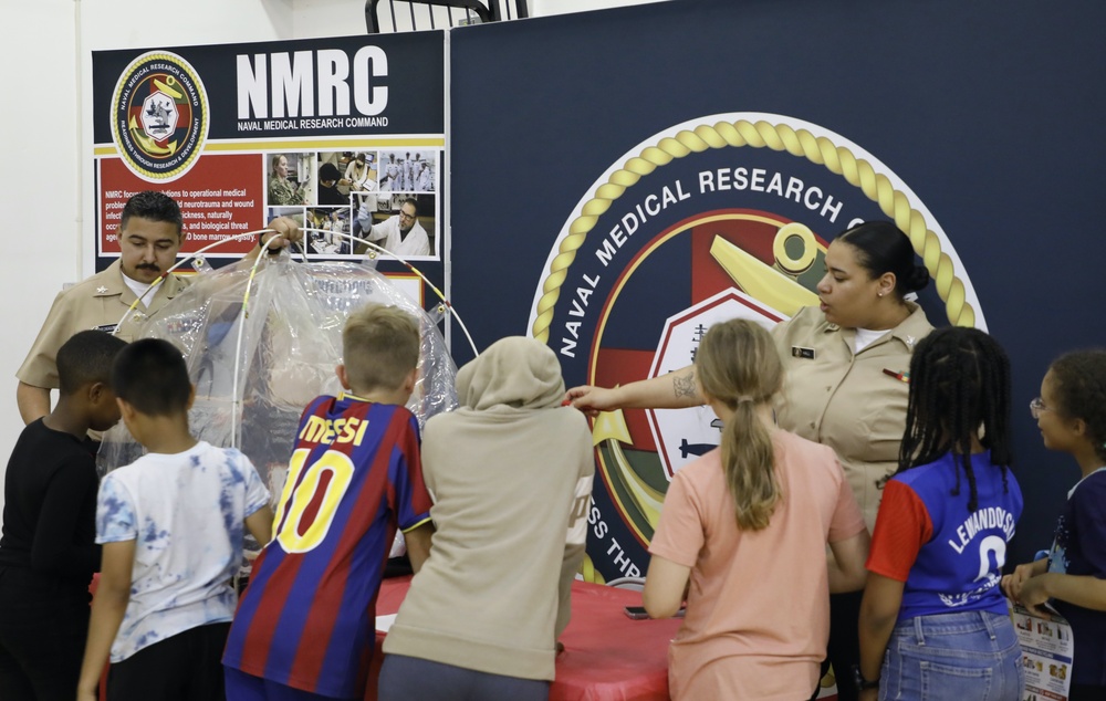 Naval Medical Research Command Participates in Piney Branch Elementary Career Day