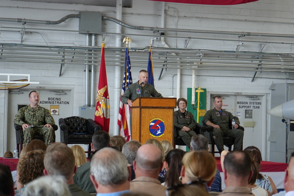 VX-23 “Salty Dogs” welcome Zilberman as newest commander