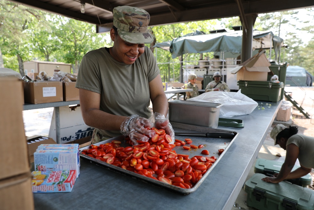 795th Field Feeding Team brings their culinary skills to QLLEX
