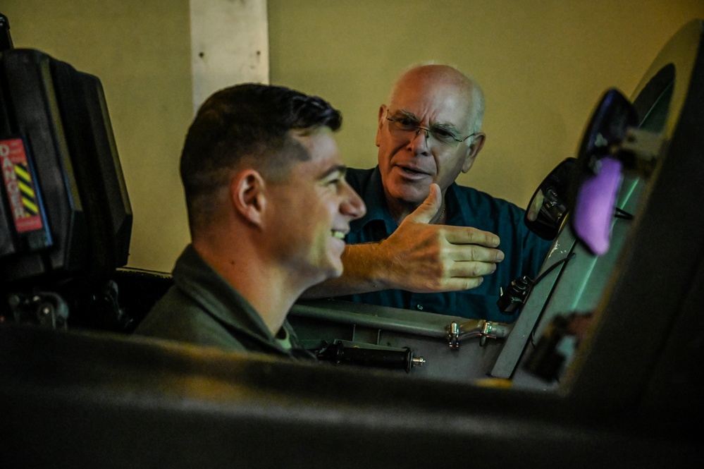 Laughlin flight simulator instructors