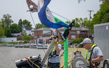 The Buffalo District Dive Team Visits Vermilion