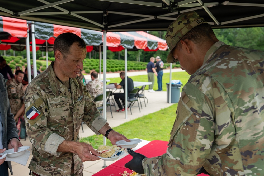 USASOC Army 250th Birthday cake cutting ceremony
