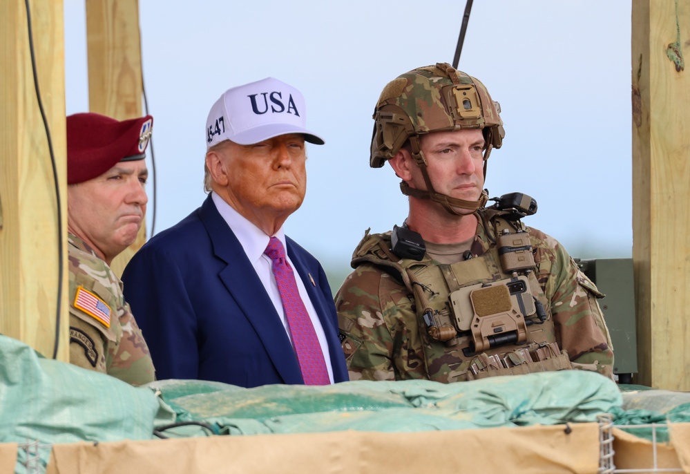 Army SOF Readiness Review with National Leaders