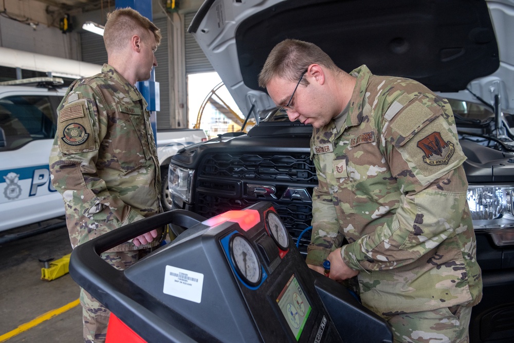 156th LRS Hosts MTT conducting vehicle AC Systems training course