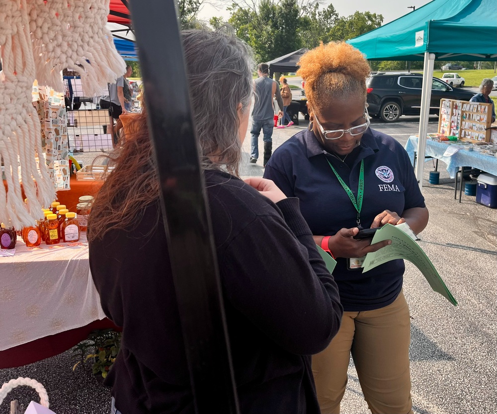 Disaster Survivor Assistance Team in Missouri
