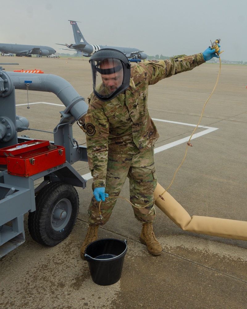 126 ARW Leads Joint Ground Refueling Exercise