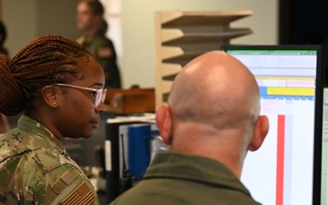 Visit with Airmen – SARM