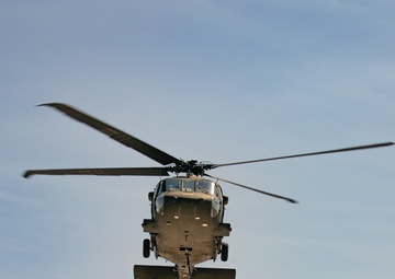HHC 158th CSSB and B Co. 2-285th Aviation Regiment Conduct Sling Load Training