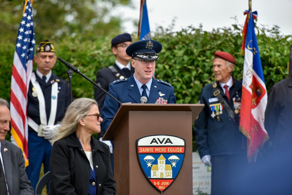 Unveiling the 8th Air Force monument