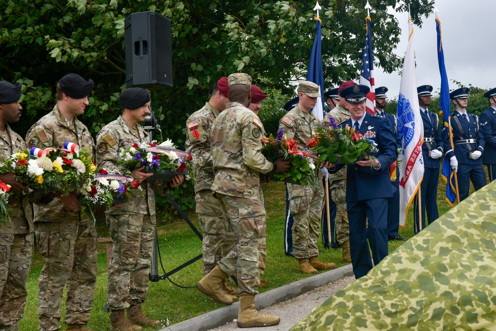 Unveiling the 8th Air Force monument