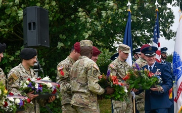 Unveiling the 8th Air Force monument