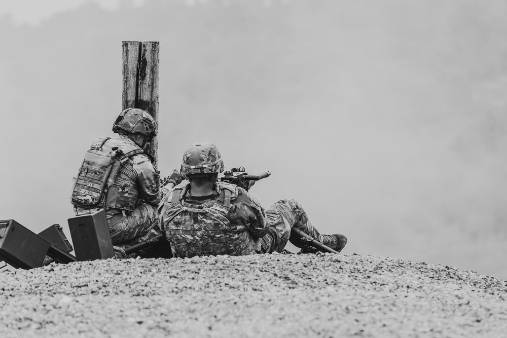 C Co, 1st Battalion, 112th Infantry Regiment Conducts Crew Served Weapons Training