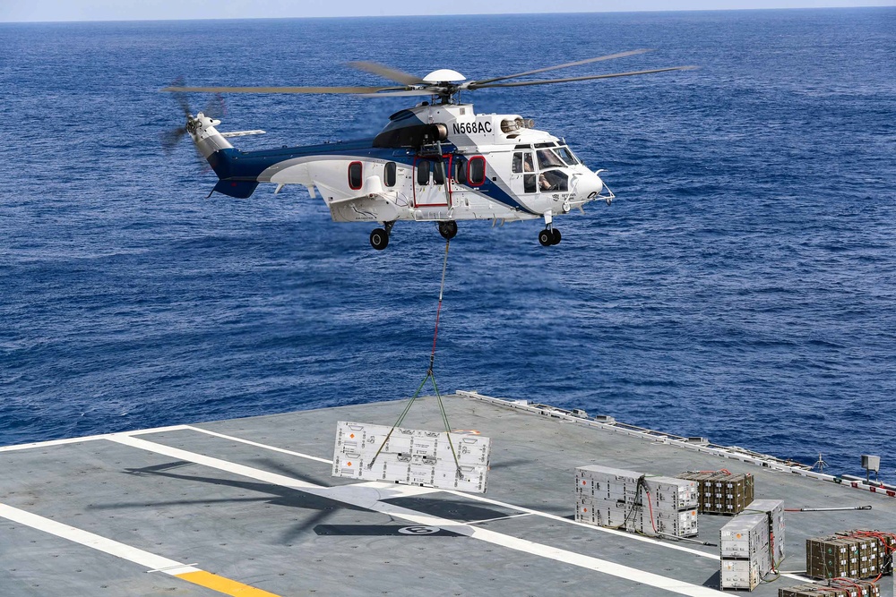 George Washington conducts a Vertical Replenishment