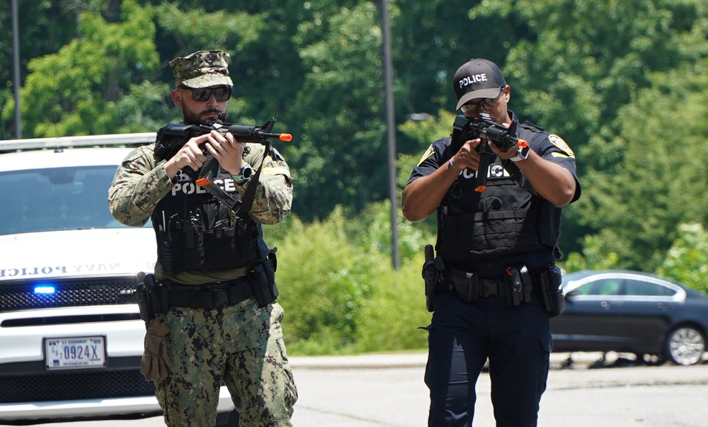 Security training onboard NWS Yorktown