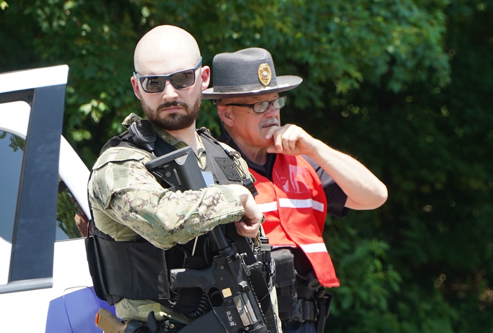 Security training onboard NWS Yorktown