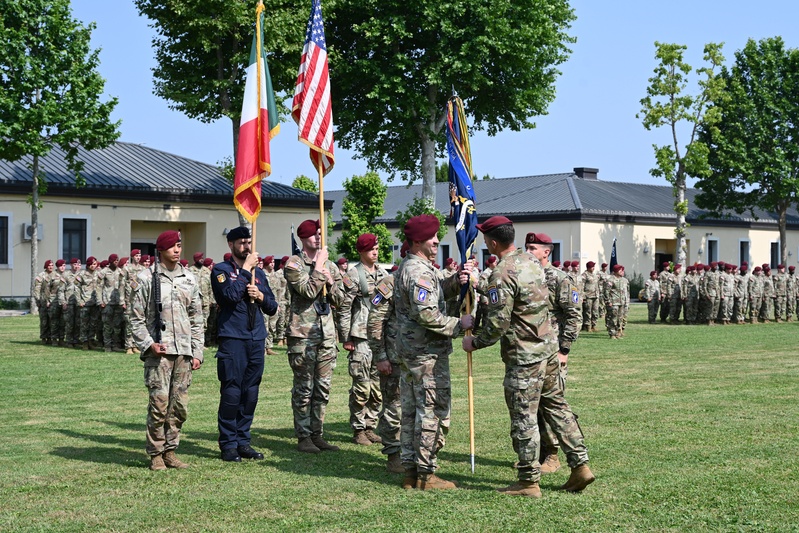 Change of Command Ceremony 1-503rd Infantry Regiment, 173rd Airborne Brigade