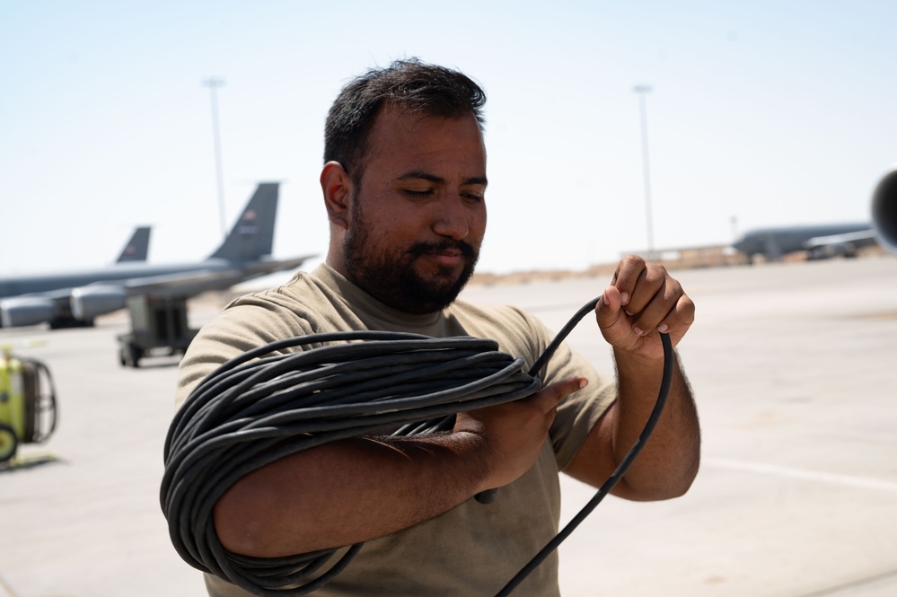 The KC-135 Stratotanker defuels