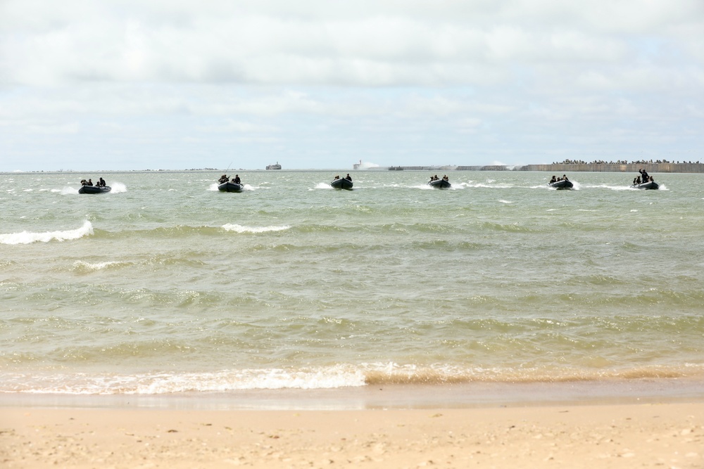 U.S. Marines, Portuguese Forces Execute Amphibious Raid - BALTOPS25
