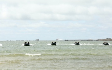 U.S. Marines, Portuguese Forces Execute Amphibious Raid - BALTOPS25