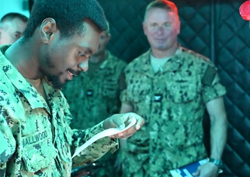 Commodore Richard Eytel visits Surface Combat Systems Training Command Great Lakes
