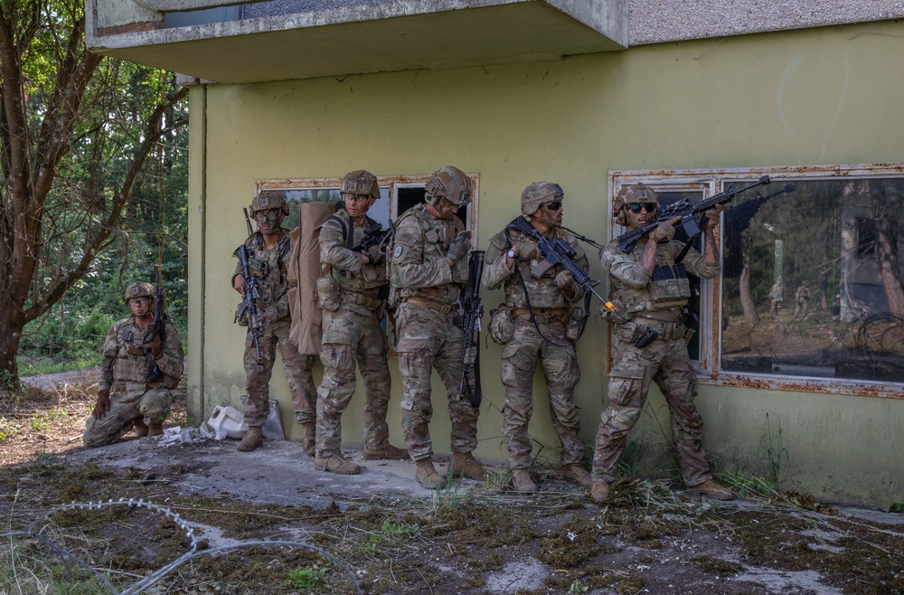 2CR Soldiers execute room clearing readiness training during Saber Guardian 25