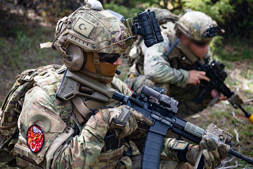 U.S. Navy SEAL and Turkish Naval Special Operation Forces Training