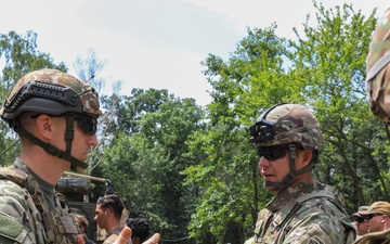 Brig. Gen. Andrew B. Stone visits 2CR Soldier during Saber Guardian 25