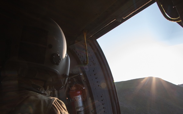 U.S. Soldiers assigned toRC-E's Task Force Aviation and Maneuver Battalion conduct an aerial insertion along the ABL in Kosovo