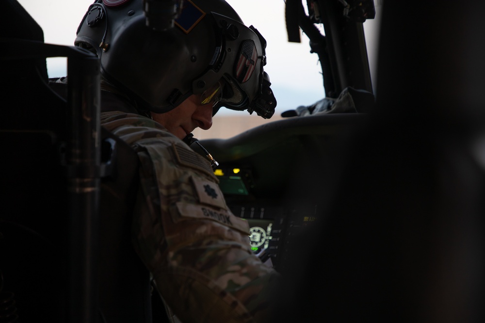 U.S. Soldiers assigned to RC-E's Task Force Aviation and Maneuver Battalion conduct an aerial insertion along the ABL in Kosovo