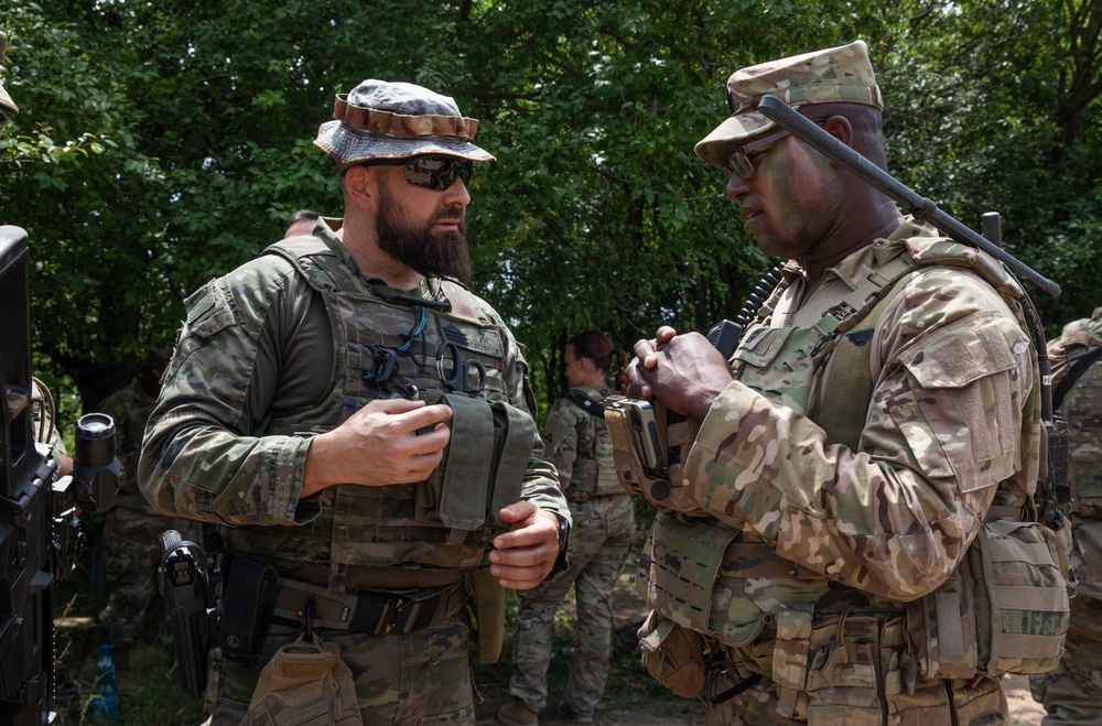 2CR Soldiers conduct CQB training with Spanish Armed forces