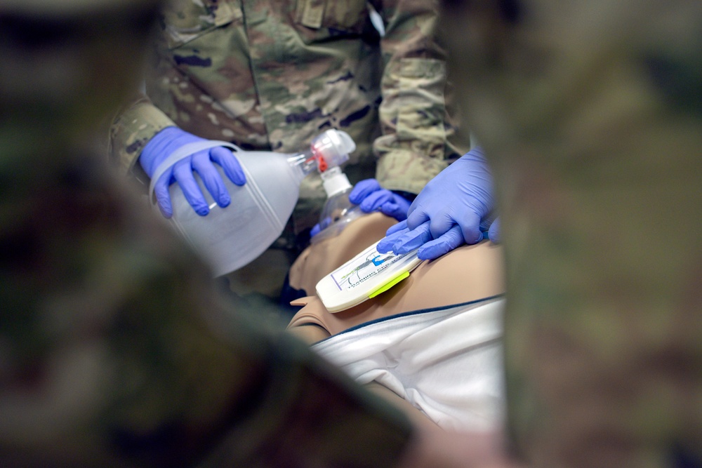156th MDG trains with 101st MDG