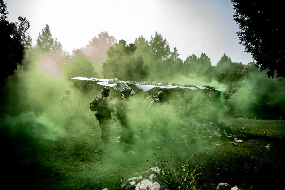 U.S. Navy SEAL and Turkish Naval Special Operation Forces Training
