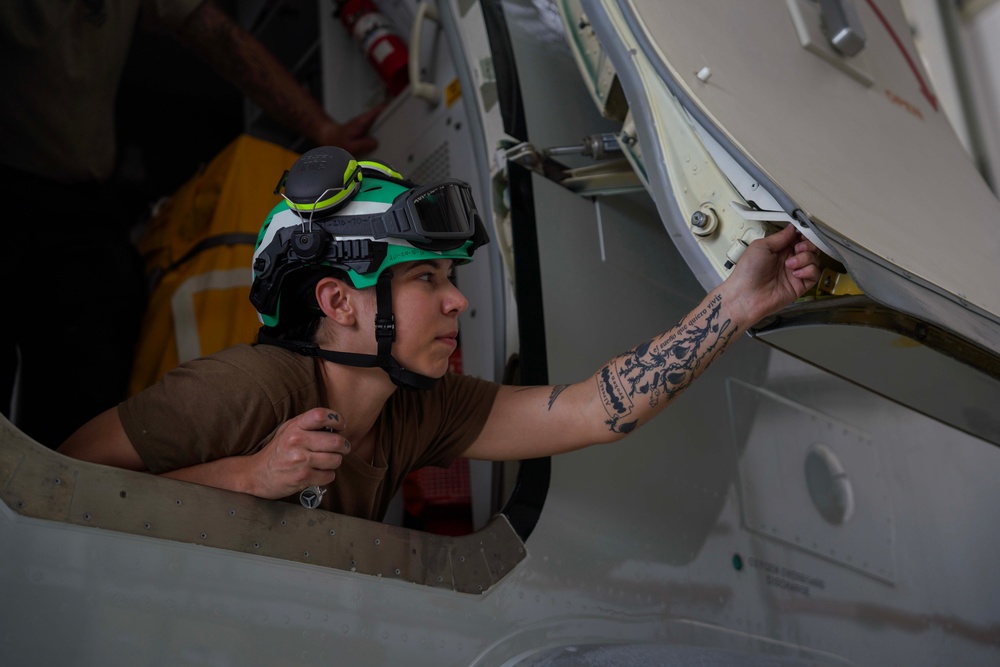 VP-5 OPERATIONS AT NAVAL AIR STATION SIGONELLA