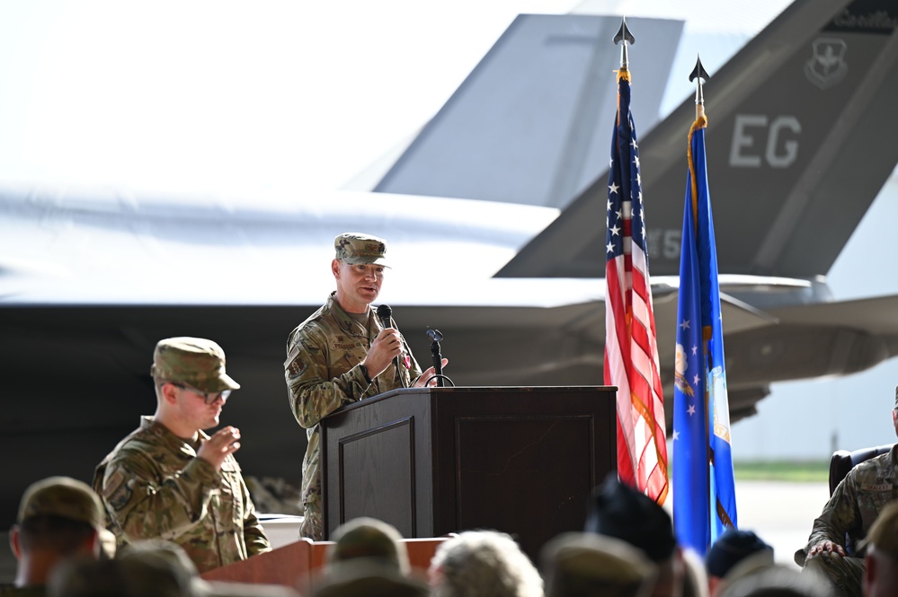 33rd Maintenance Group change of command
