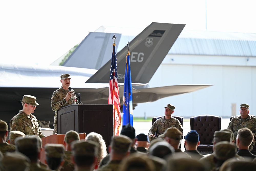 33rd Maintenance Group change of command