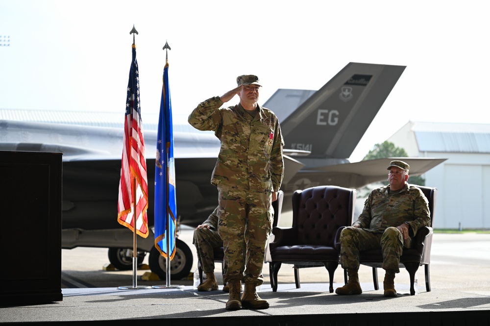 33rd Maintenance Group change of command