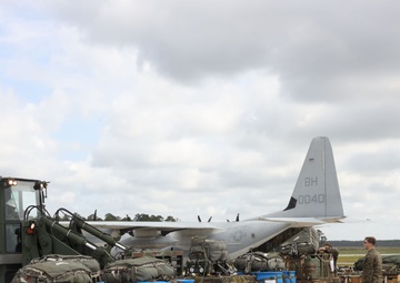 2nd Distribution Support Battalion Conducts Air Delivery
