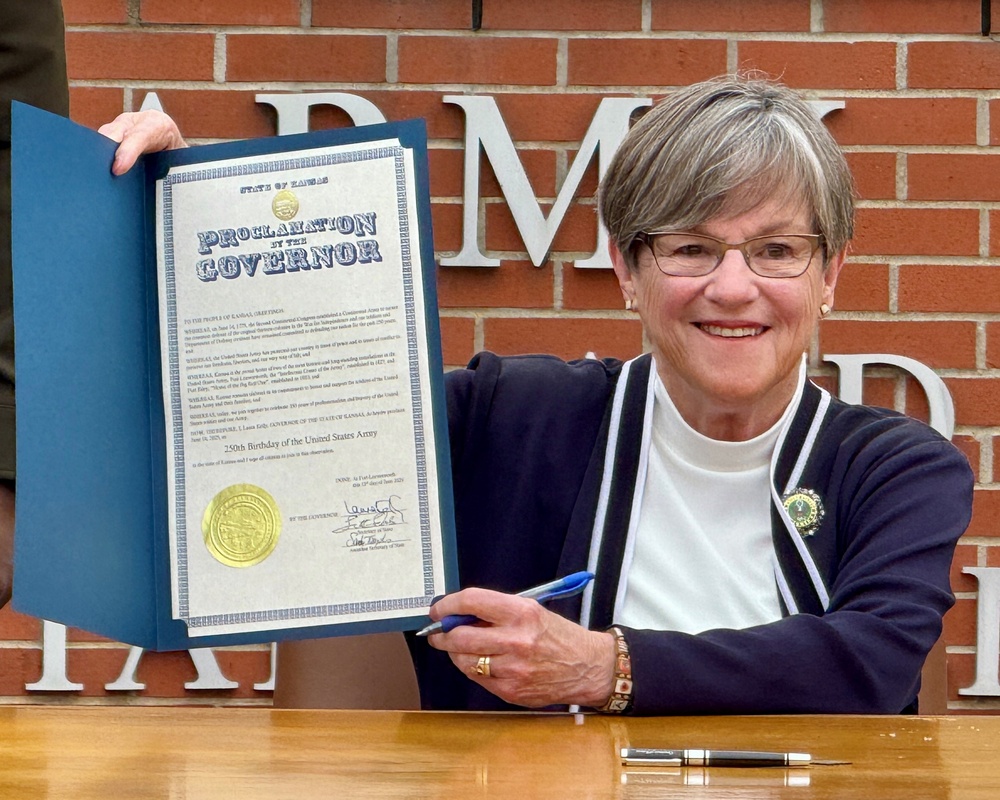 Munson leaders join Kansas Governor for Army Birthday Proclamation