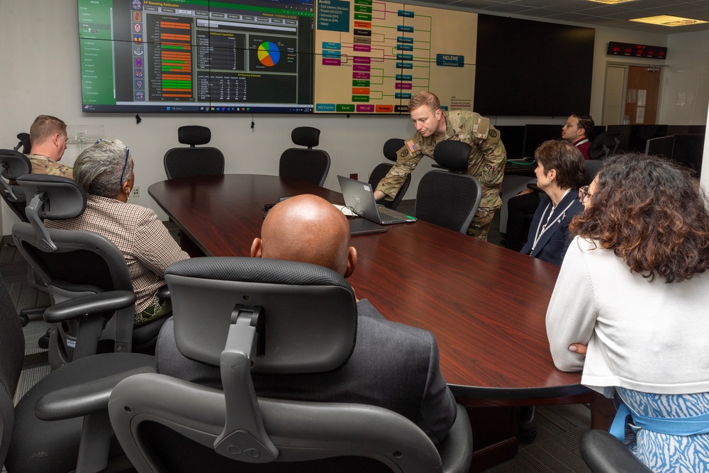 Chief Information Officer for the Department of Defense visits the North Carolina National Guard