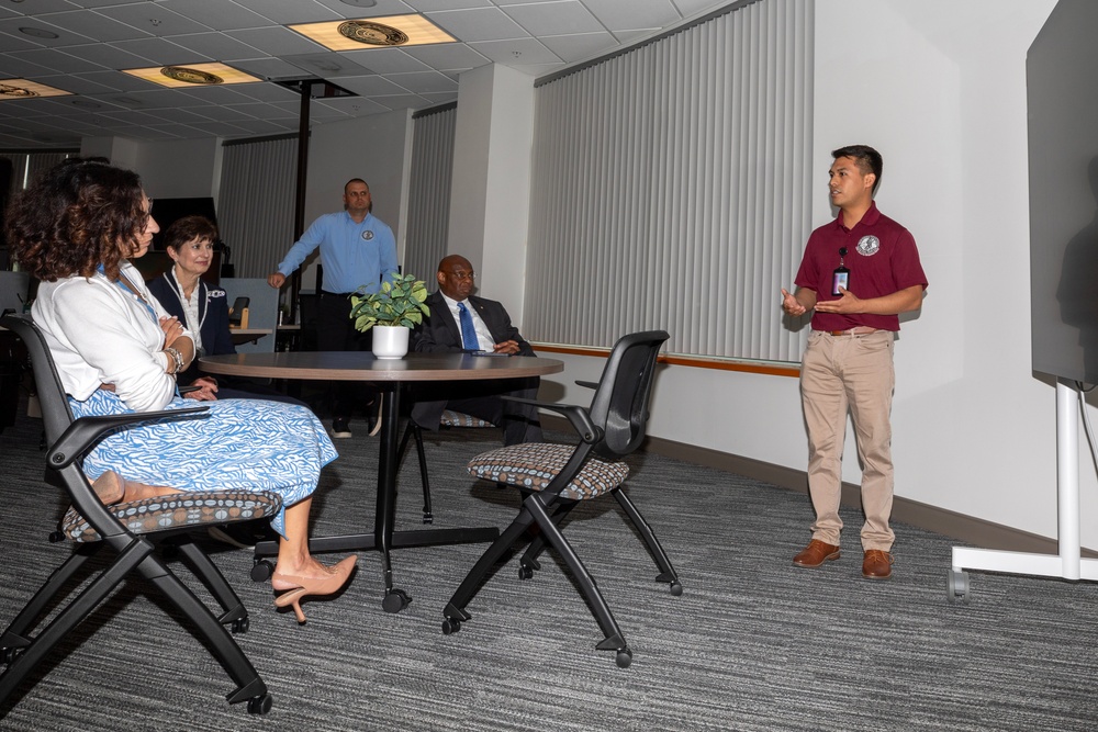 Chief Information Officer for the Department of Defense visits the North Carolina National Guard