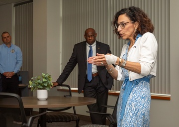 Chief Information Officer for the Department of Defense visits the North Carolina National Guard