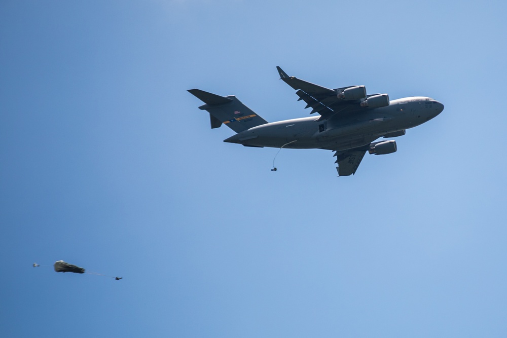 BASIC AIRBORNE SCHOOL (Jump Week)