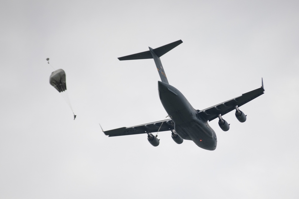 BASIC AIRBORNE SCHOOL (Jump Week)