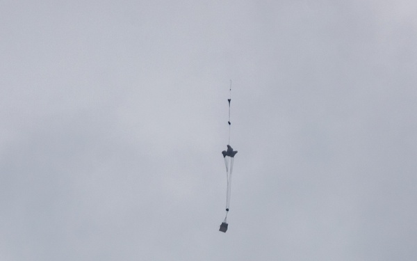 2nd Distribution Support Battalion Conducts Air Delivery